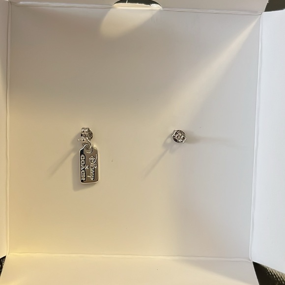 Coach X Disney Dumbo Stud Earrings And Toggle Bracelet - Picture 6 of 14